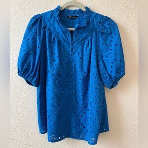 Lace Top, Size Small, Blue